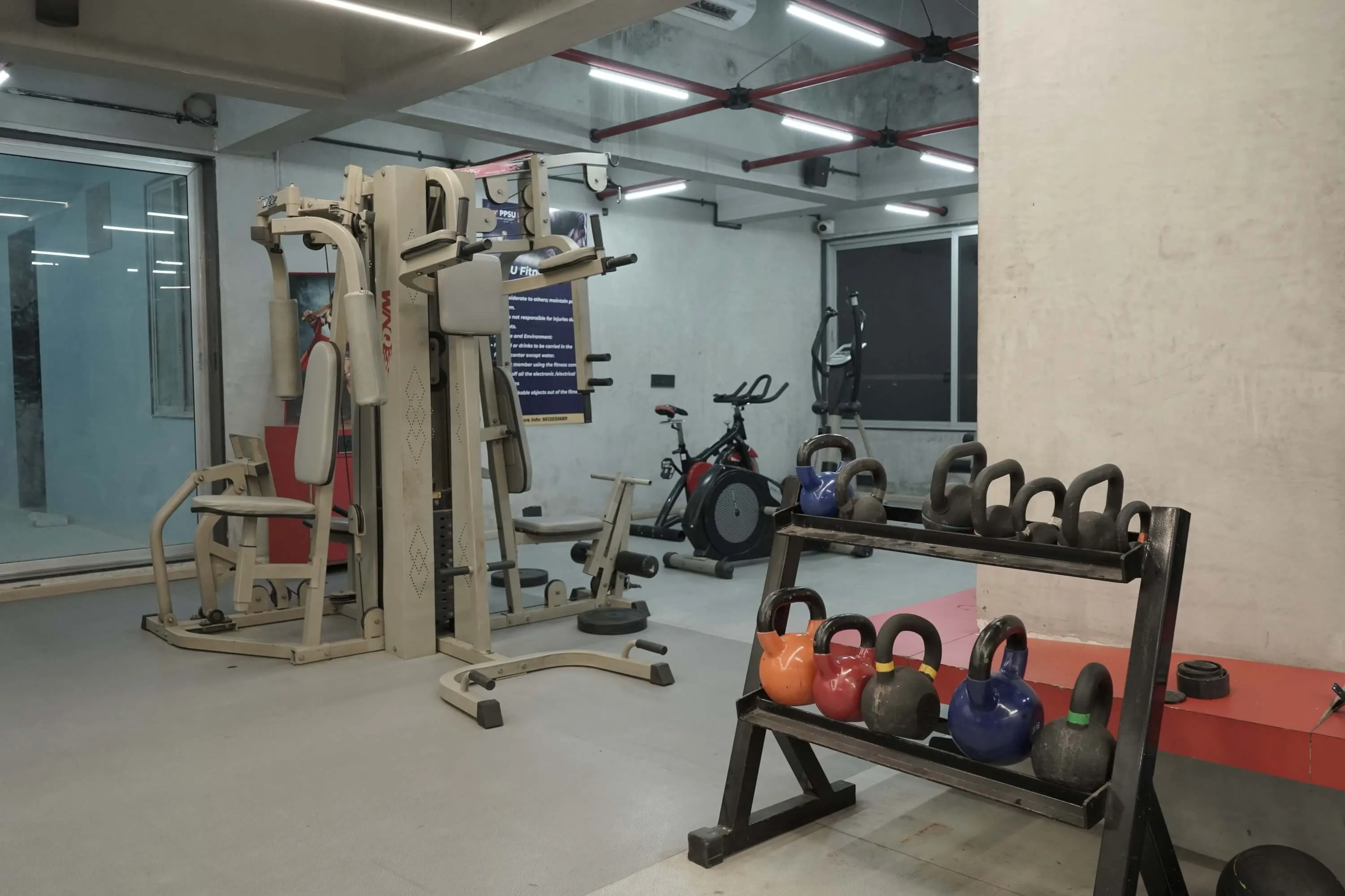 Kettlebell Single Chest Press