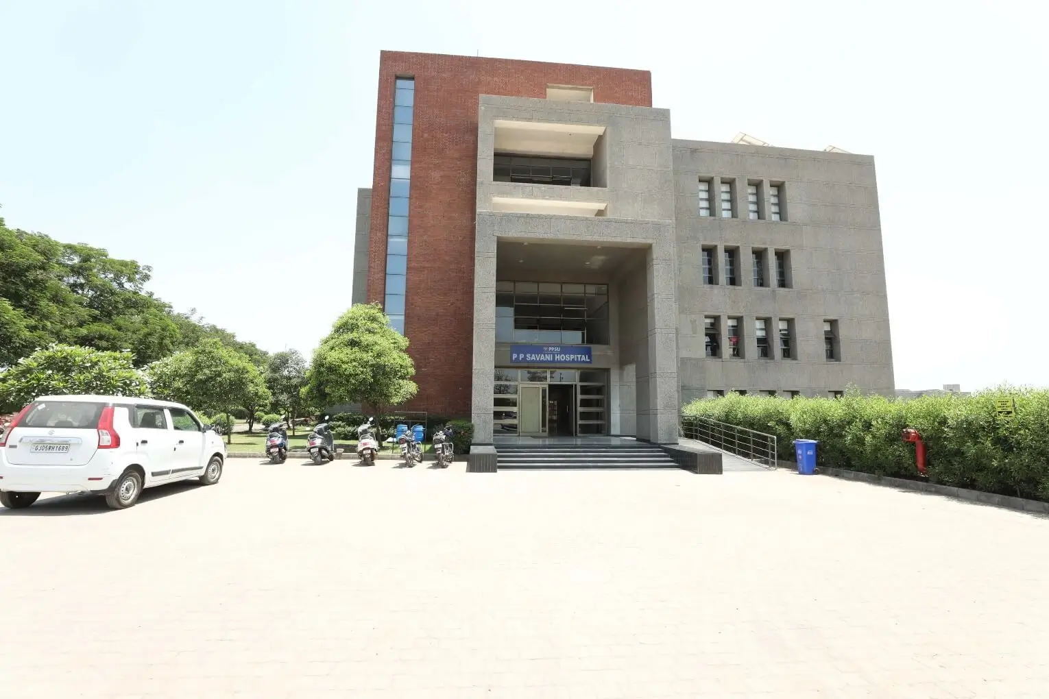 P P Savani Homeopathy and Alopathic Hospital