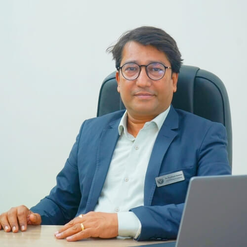 Dr. Prashant Saxena
