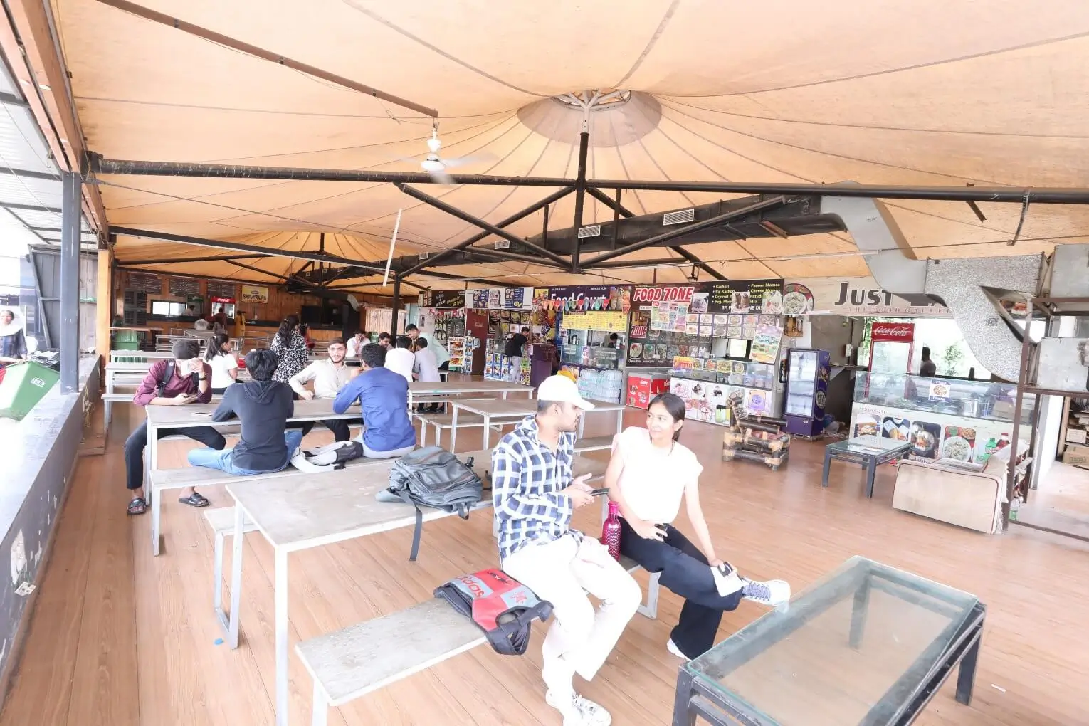 Dan-Food Court and Cafeteria
